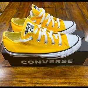 Sunflower Yellow Converse - Brand New - Unisex Size 6